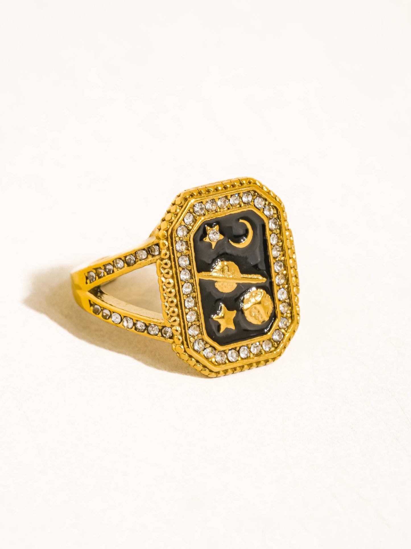 Lulora 18K Gold Non-Tarnish Statement Ring: Multi-Colored