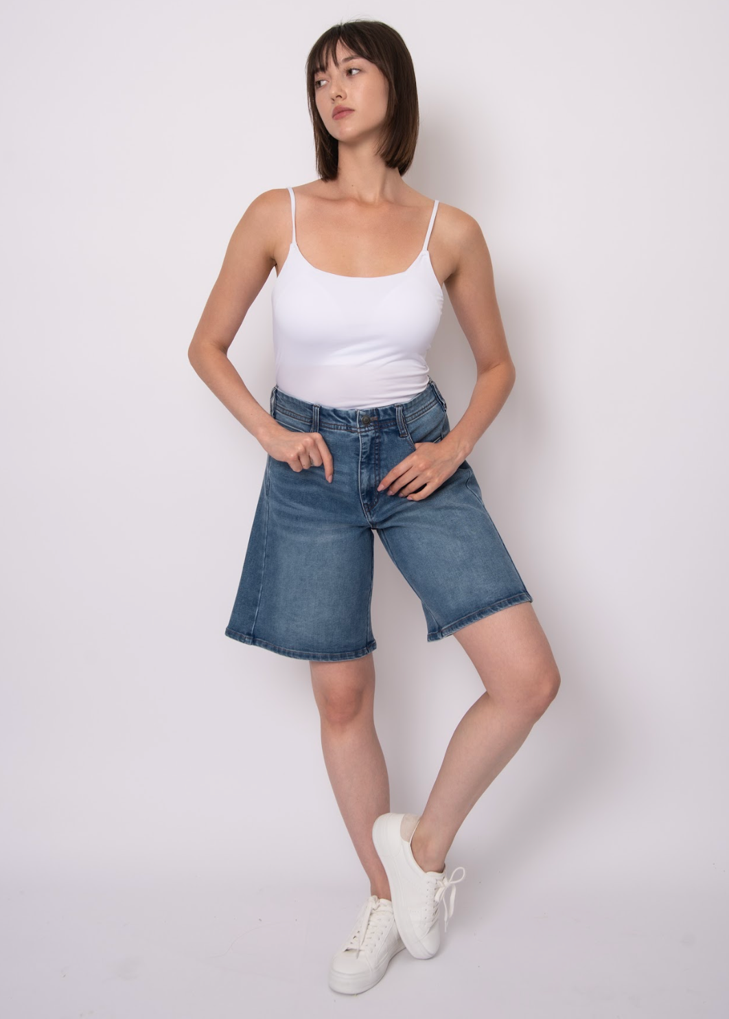 JEN STRETCH TWILL SHORT - DIDI DARK WASH