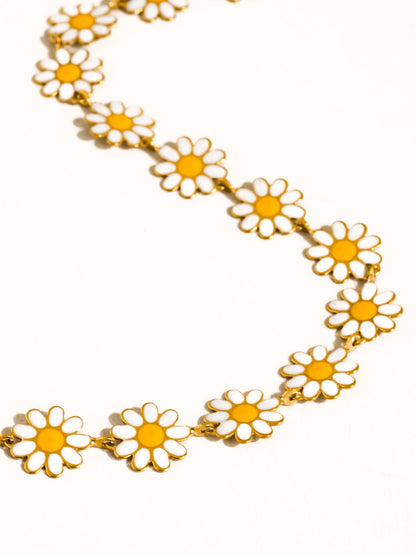 Fiora 18K Gold Non-Tarnish Daisy Flower Bracelet, Necklace: Yellow / Necklace