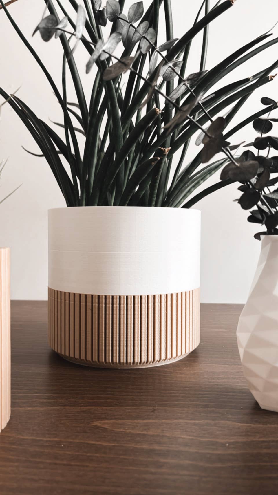 Two-toned Wood & Colour (Olive) Plant Pot : Olive / Medium