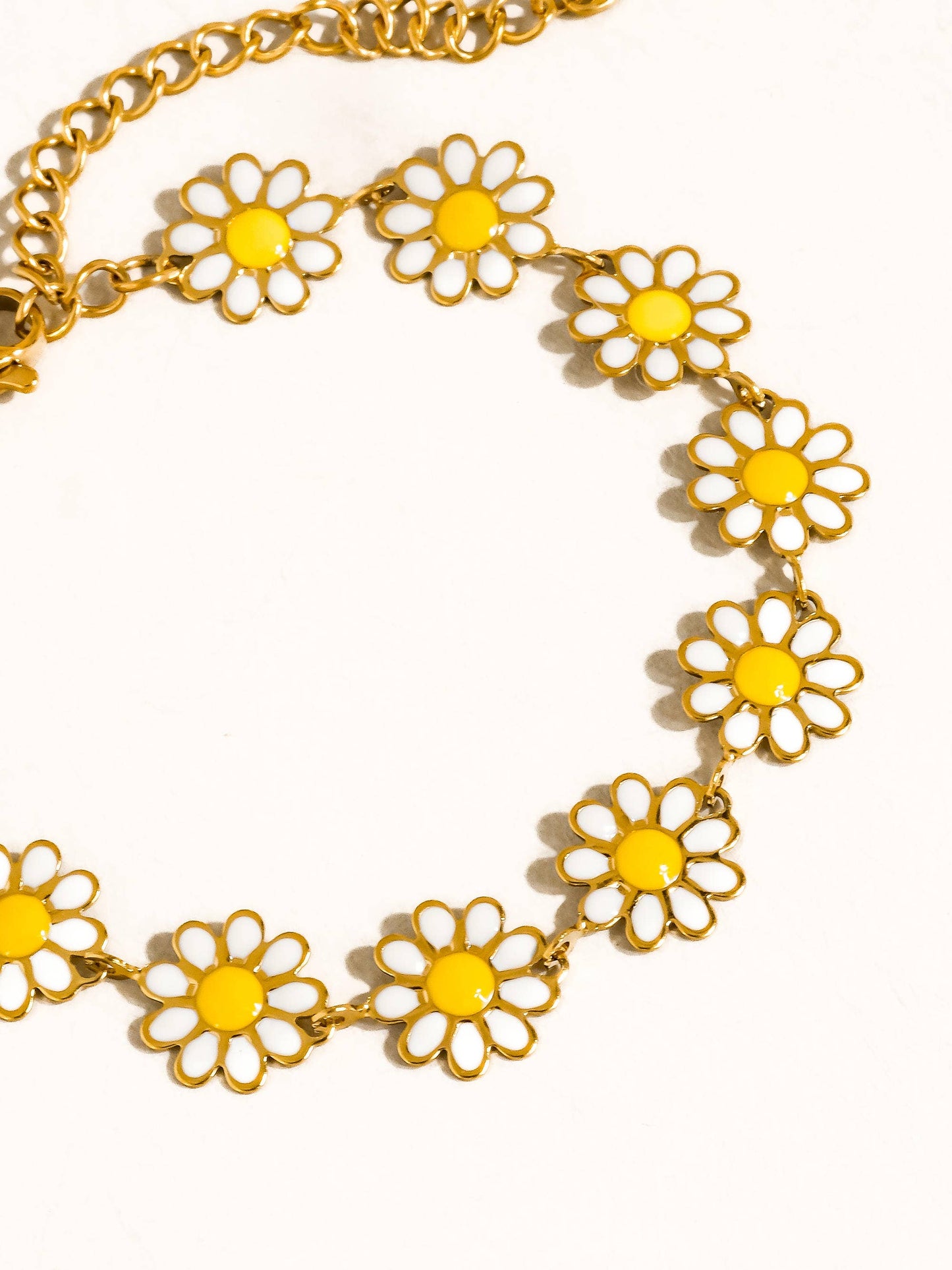 Fiora 18K Gold Non-Tarnish Daisy Flower Bracelet, Necklace: Yellow / Necklace