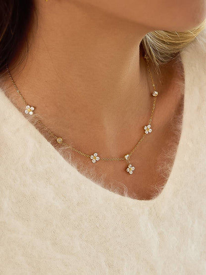 Aveline 18K Gold Non-Tarnish CZ Floral Chain Necklace: Yellow Gold