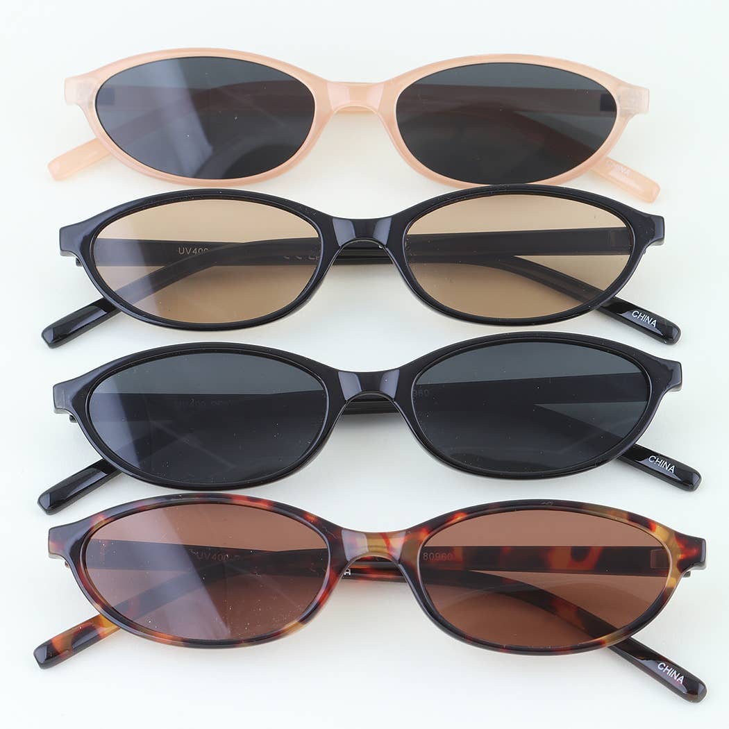 Modern Chic Oval Sunglasses: MIX