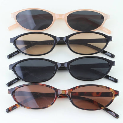 Modern Chic Oval Sunglasses: MIX