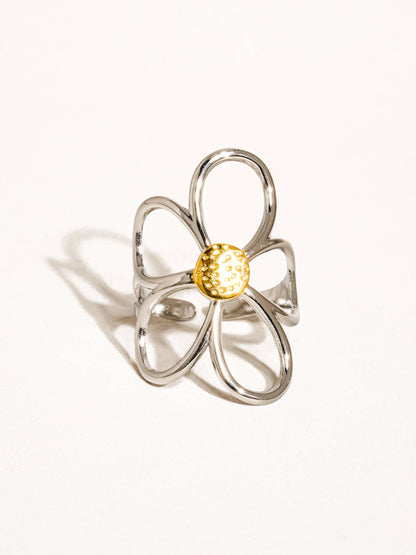 Isolde 18K Non-Tarnish Large Floral Ring: Yellow Gold
