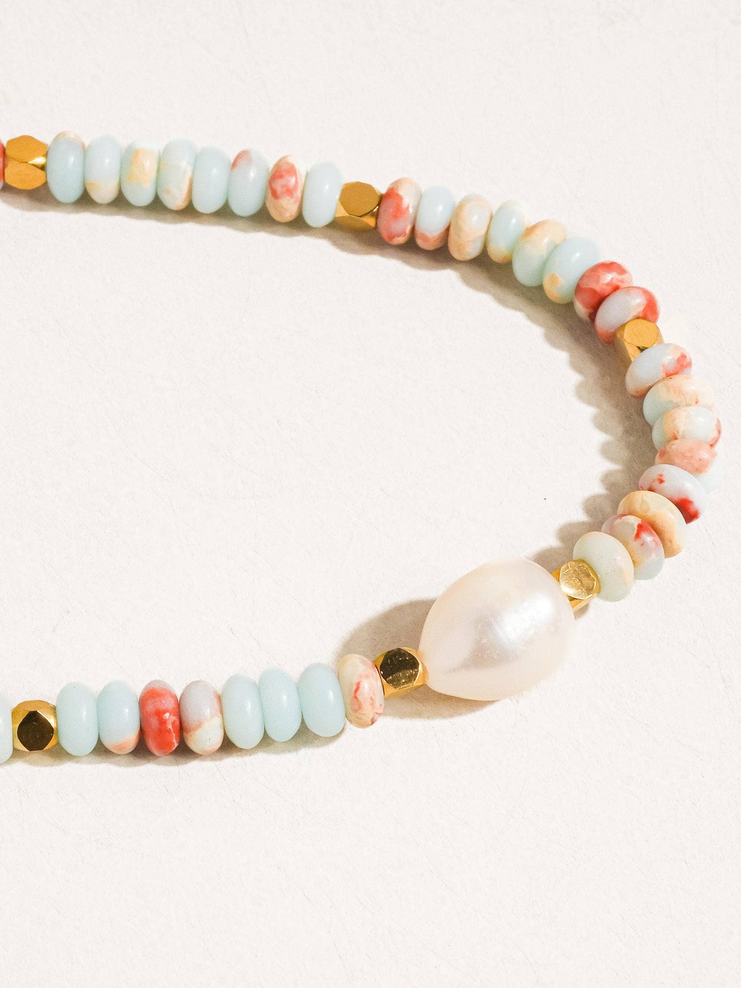 Swank Non-Tarnish Boho Beaded Pearl Necklace: Multi-Colored