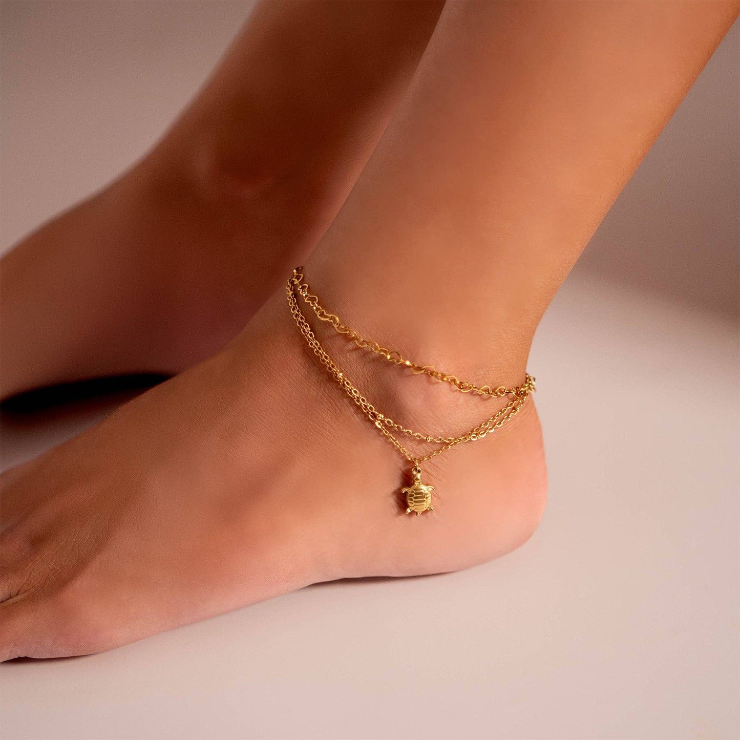 18K Gold PVD Stainless Steel Sea Turtle Charm Anklet: Gold