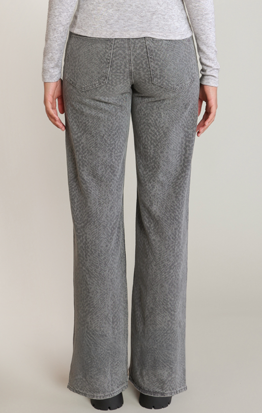 DEX - SNAKE PRINT JEAN