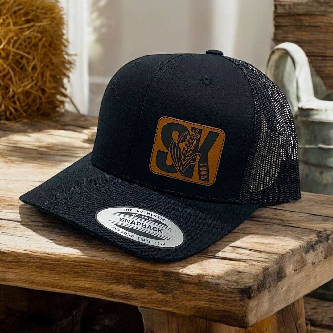 Saskatchewan 1905 | Hat: Brown / Black / Printed
