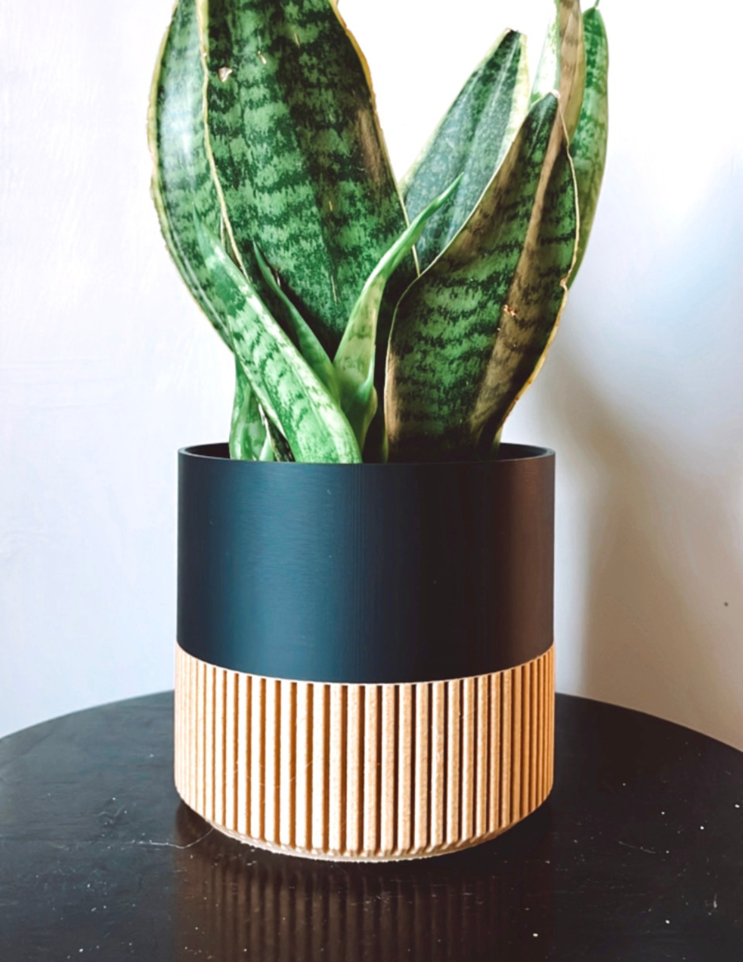 Two-toned Wood & Colour (Olive) Plant Pot : Olive / Large