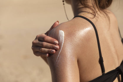 NEW - Zero Chemical Reef Safe Mineral Sunscreen: Bug repellant essential oils / 50ml