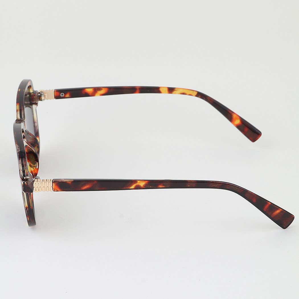 Minimal Tortoise Box Tinted Sunglasses: MIX