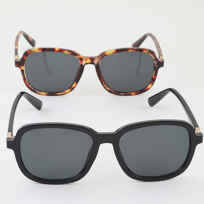 Minimal Tortoise Box Tinted Sunglasses: MIX