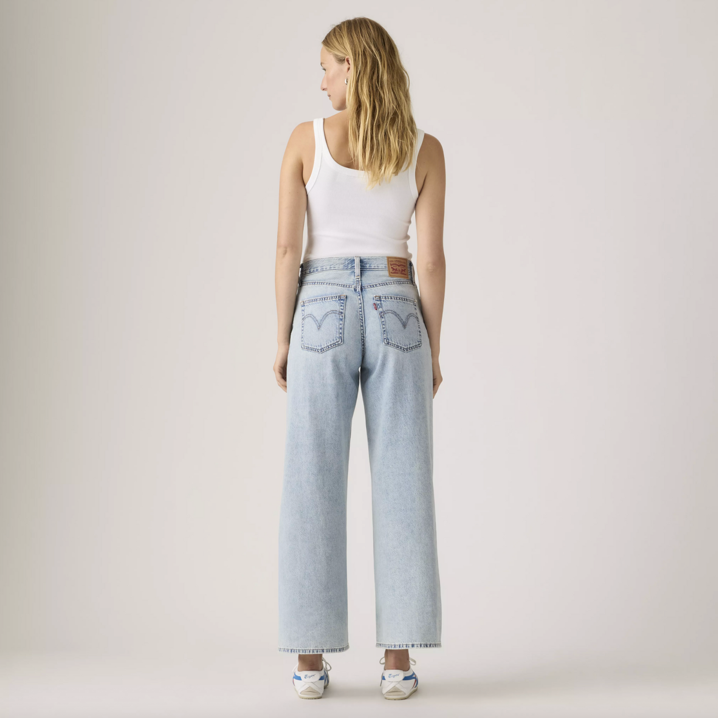 Middy wide leg ankle main character