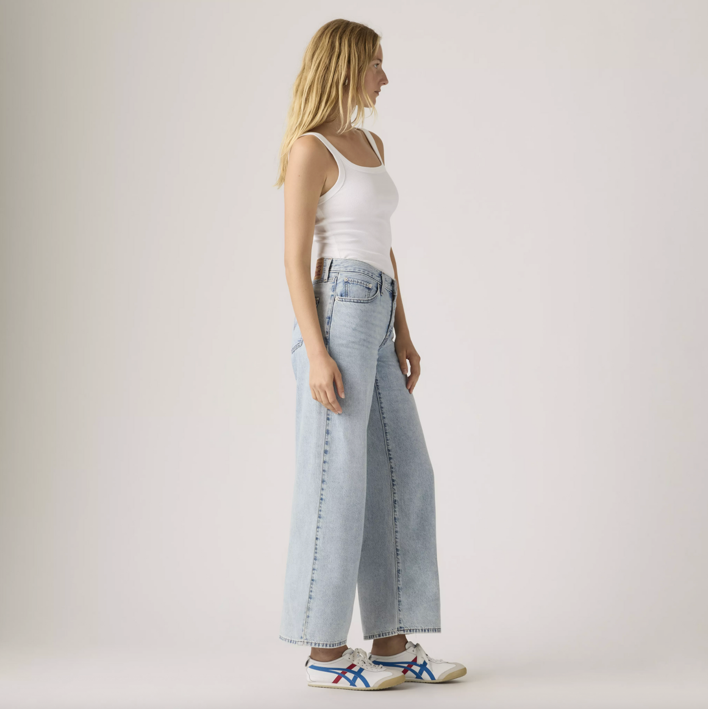Middy wide leg ankle main character
