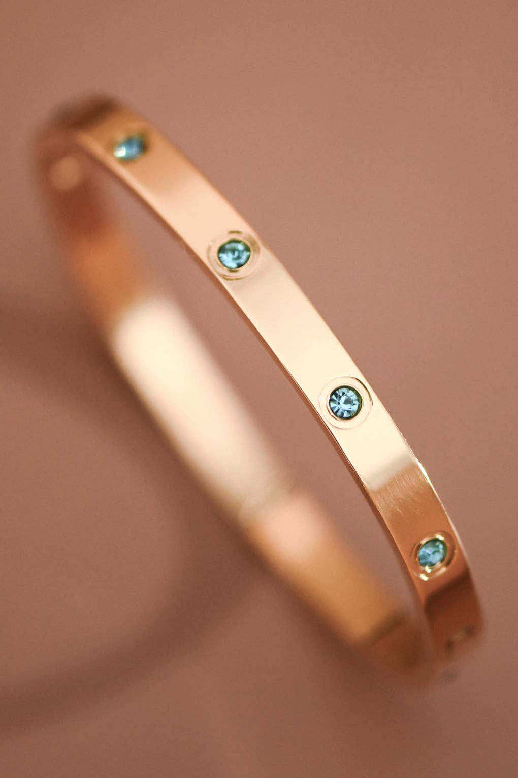 18K Gold Plated Waterproof Stainless Steel Bangle - 7984: S0OX3T7984