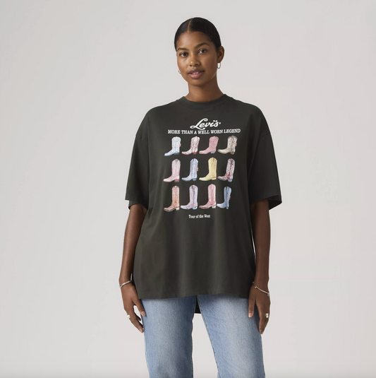 Graphic Short Stack Tee "All the Boot"