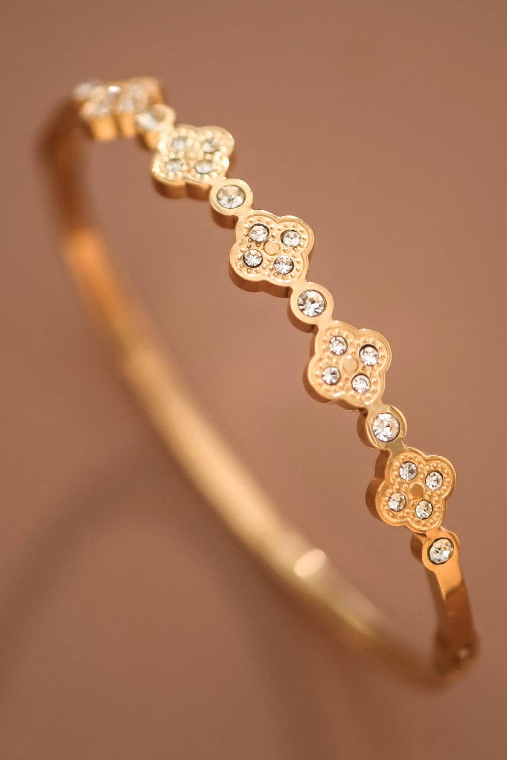 18K Gold Plated Waterproof Stainless Steel Bangle