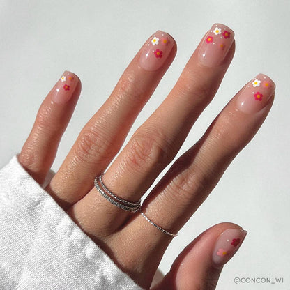 Pretty Bloom Press-On Nails | Short Squoval | Floral Spring