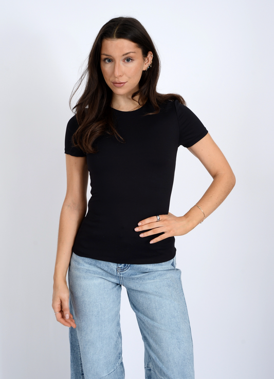 ROXI SIGNATURE SECOND SKIN SS TOP-BLACK