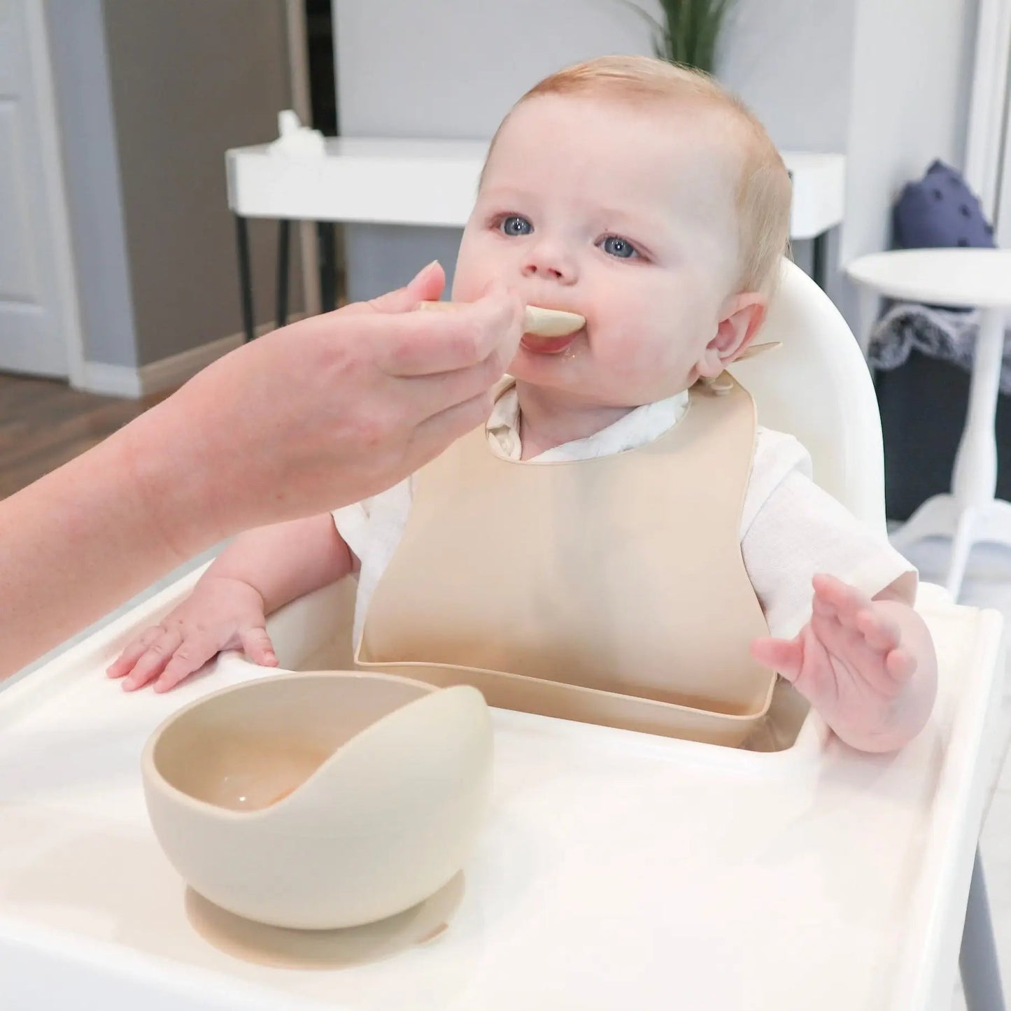 Silicone Bib - Dusty Pink: Dusty Pink