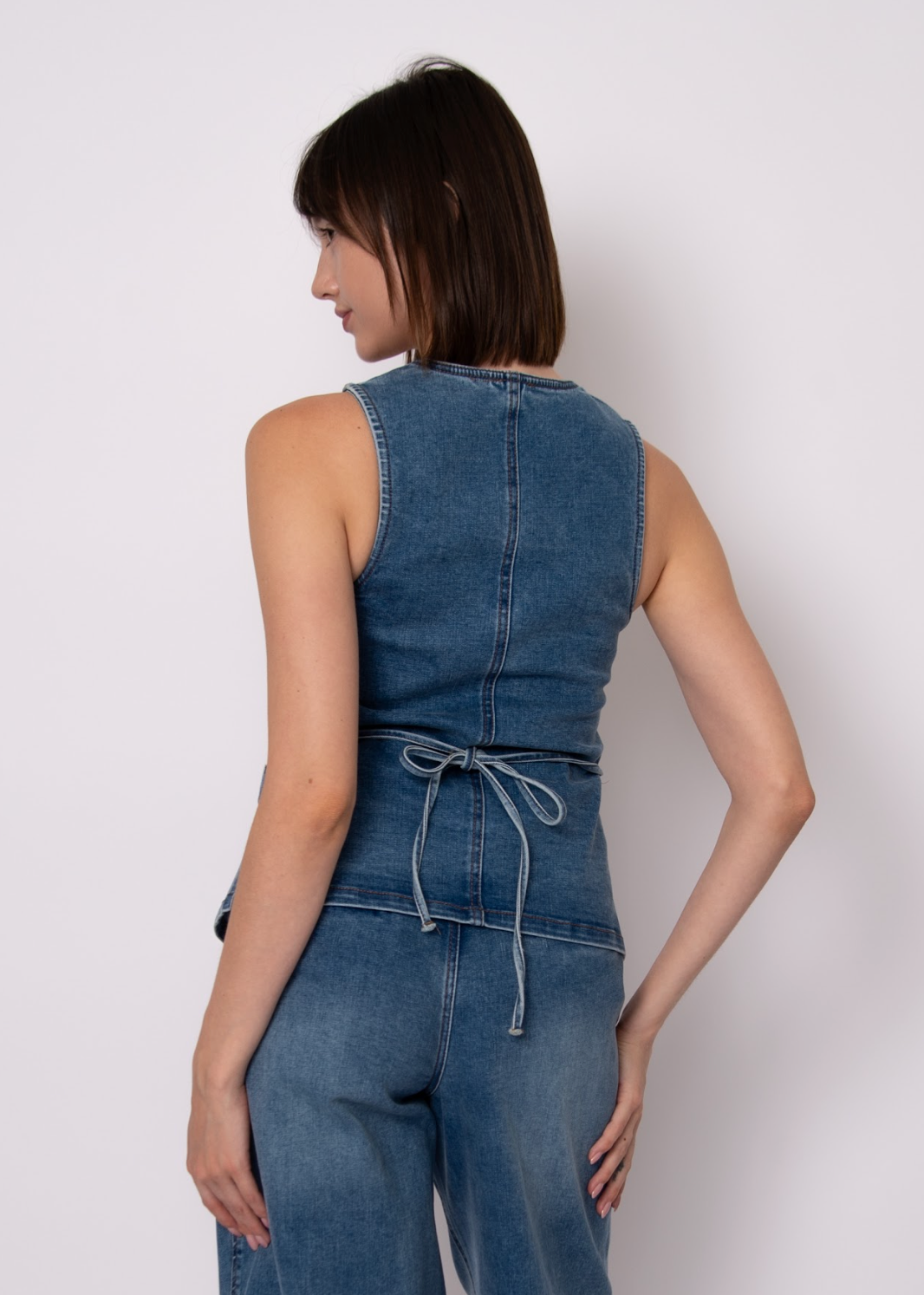 VESTA STRETCH DENIM VEST DIDI DARK WASH